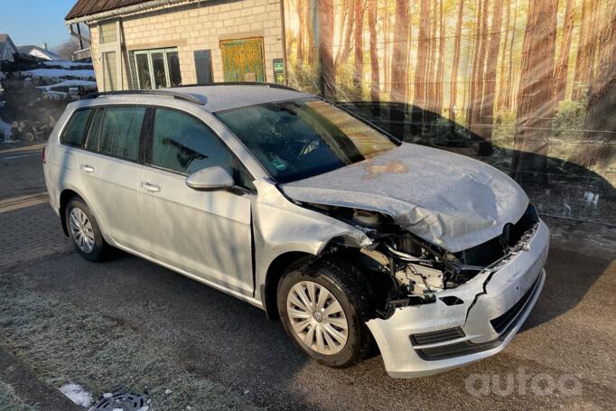 Volkswagen Golf 7 generation Variant wagon 5-doors