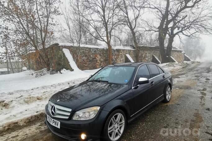 Mercedes-Benz C-Class W204/S204 Sedan