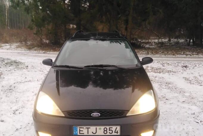 Ford Focus 2 generation wagon 5-doors