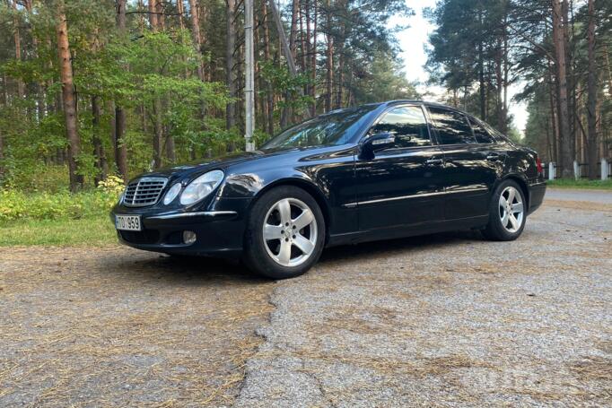 Mercedes-Benz E-Class W211 Sedan