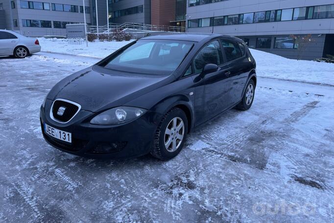 SEAT Leon 2 generation Hatchback 5-doors