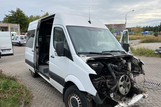 Mercedes-Benz Sprinter Second generation