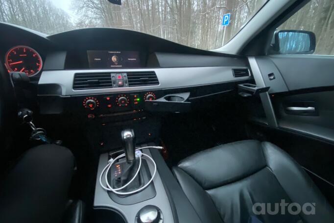 BMW 5 Series E60/E61 Touring wagon