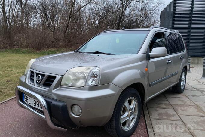 Nissan X-Trail T30 Crossover