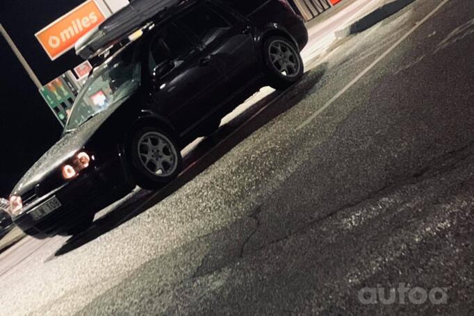 Volkswagen Golf 4 generation wagon