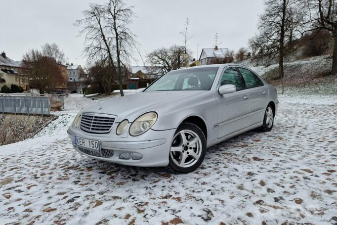 Mercedes-Benz E-Class W211 Sedan