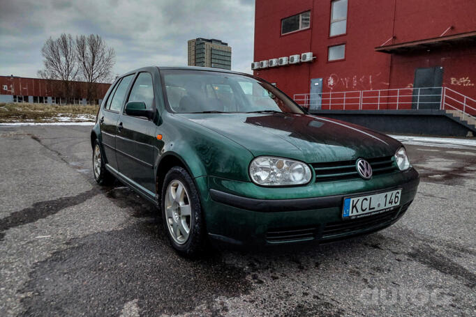 Volkswagen Golf 4 generation Hatchback 5-doors