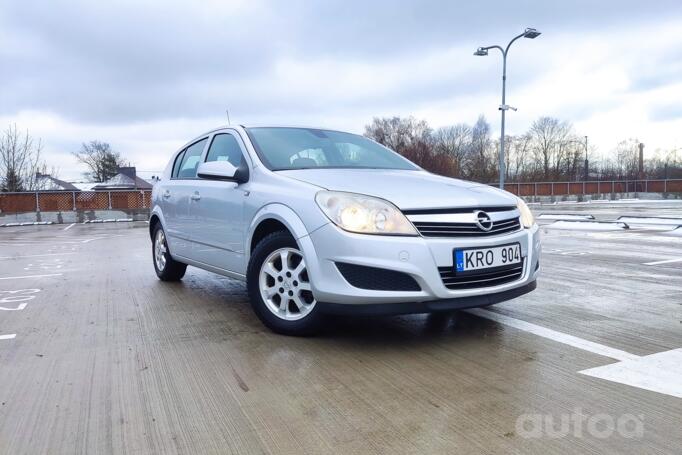 Opel Astra H [restyling]