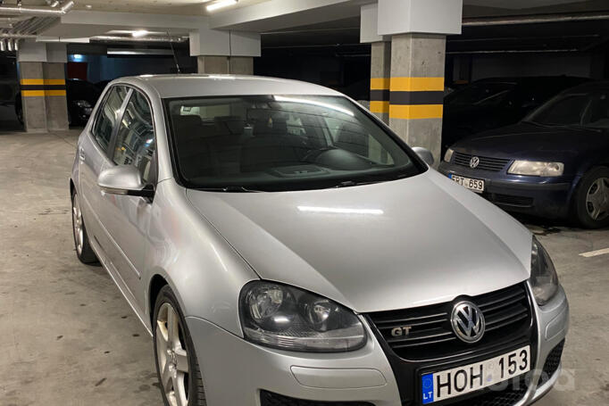 Volkswagen Golf 5 generation Hatchback 5-doors