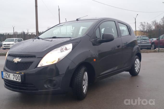 Chevrolet Spark M300 Hatchback