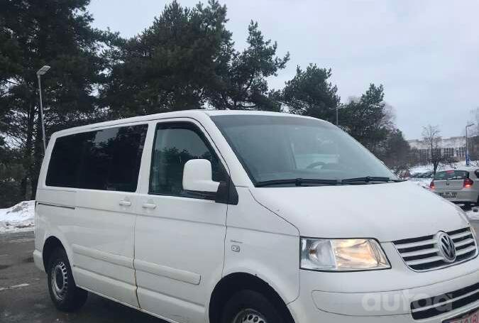Volkswagen Multivan T5 Minivan