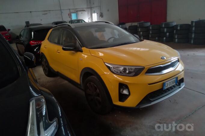 Kia Stonic 1 generation Crossover