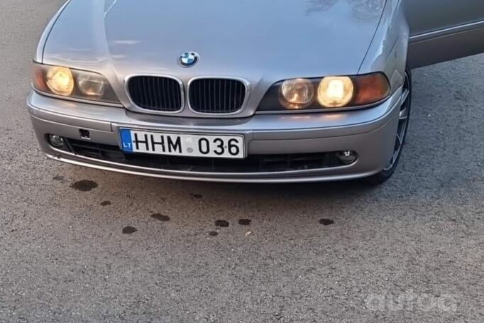 BMW 5 Series E39 Sedan 4-doors