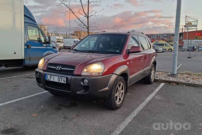 Hyundai Tucson 1 generation Crossover