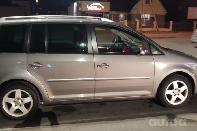 Volkswagen Touran 1 generation [restyling] Minivan 5-doors