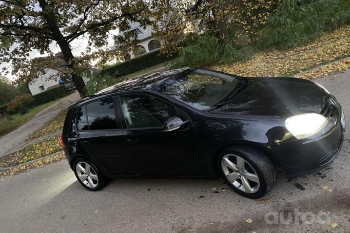 Volkswagen Golf 5 generation Hatchback 5-doors