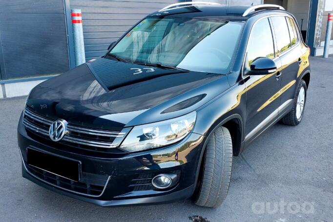 Volkswagen Tiguan 1 generation [restyling] Crossover