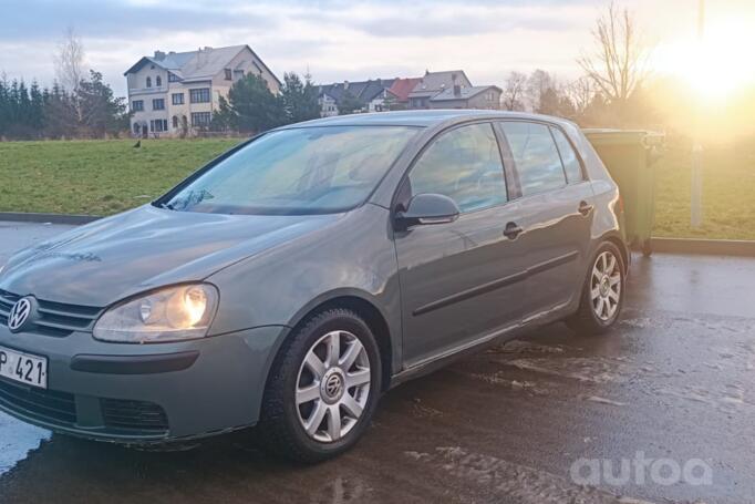Volkswagen Golf 5 generation Hatchback 5-doors