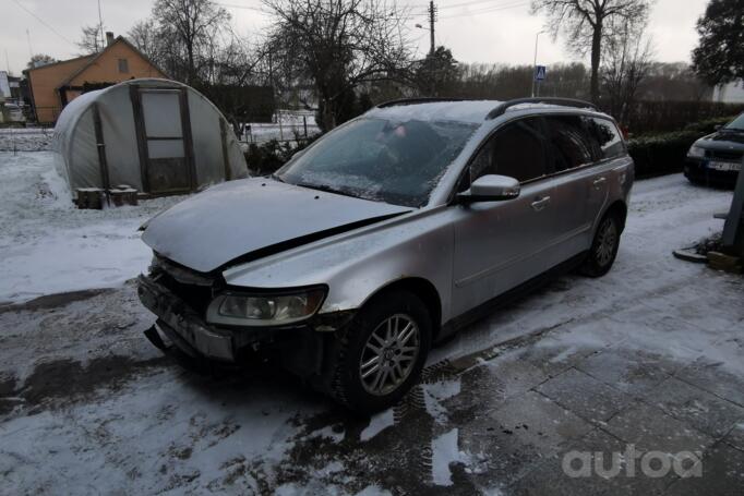 Volvo V50 1 generation [restyling]