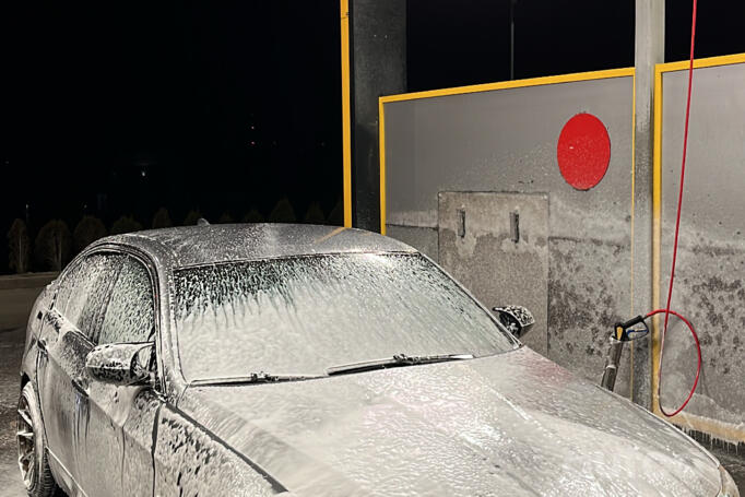 BMW 3 Series E90/E91/E92/E93 [restyling] Sedan