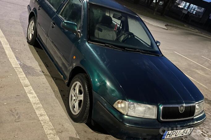 Skoda Octavia 1 generation Combi wagon 5-doors