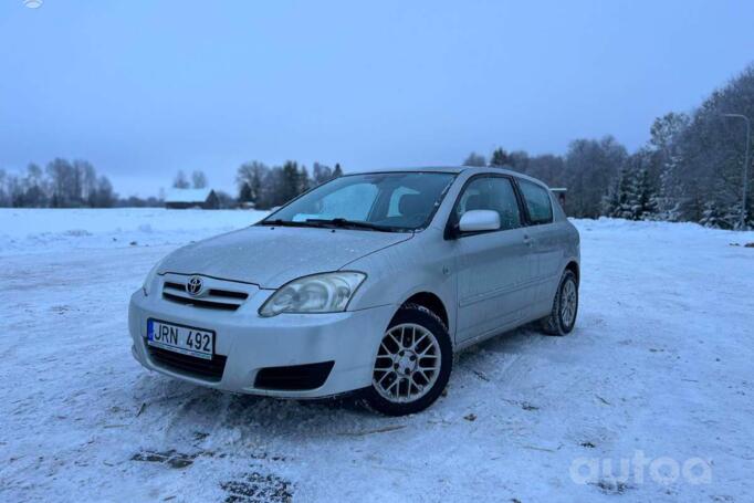 Toyota Corolla E130 [restyling] Hatchback 3-doors