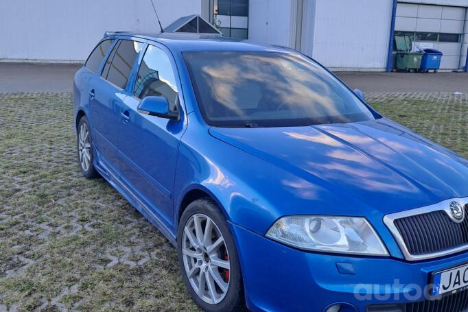 Skoda Octavia RS A5 liftback 