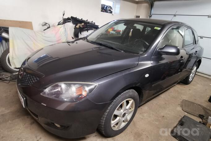 Mazda 3 BK [restyling] Hatchback 5-doors