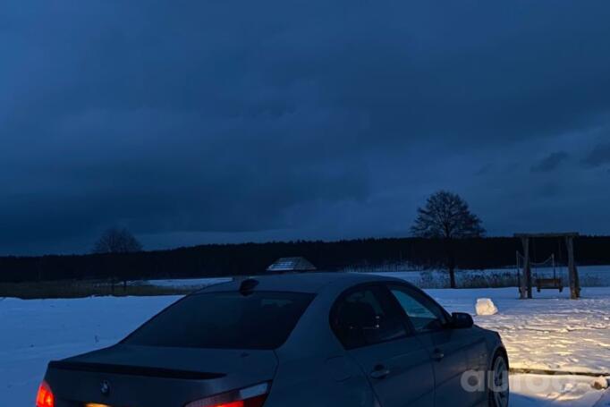 BMW 5 Series E60/E61 Sedan