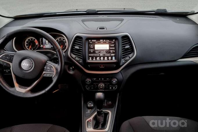 Jeep Cherokee KL SUV 5-doors