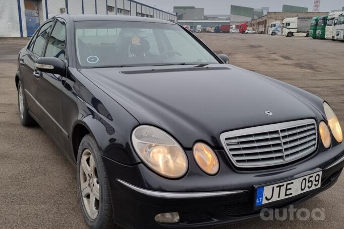 Mercedes-Benz E-Class W211 Sedan