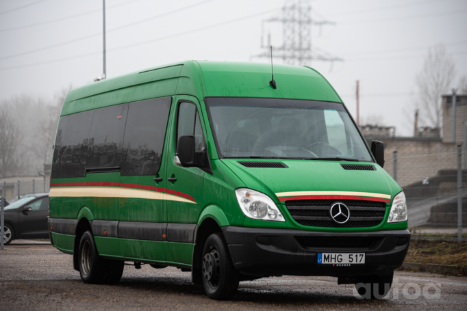 Mercedes-Benz Sprinter Second generation