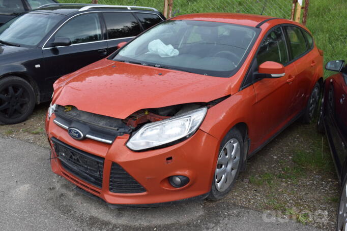 Ford Focus 3 generation Hatchback 5-doors