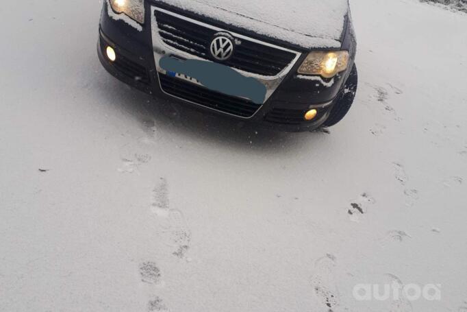 Volkswagen Passat B6 wagon 5-doors