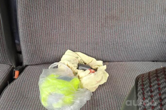 Nissan Patrol Y60 SUV 5-doors