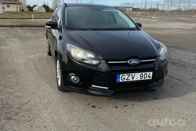 Ford Focus 3 generation Hatchback 5-doors