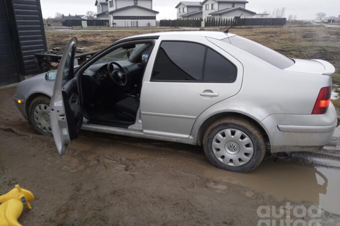 Volkswagen Bora 1 generation Sedan