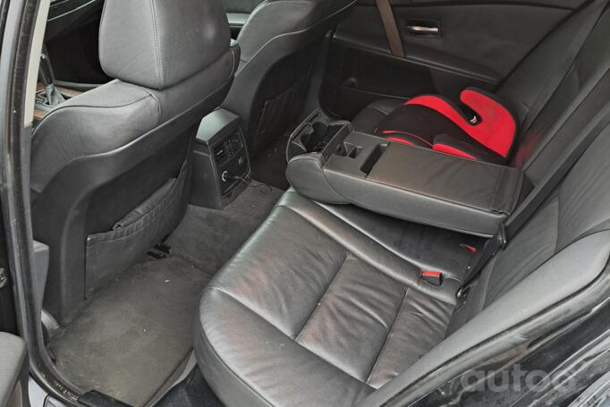 BMW 5 Series E60/E61 Touring wagon