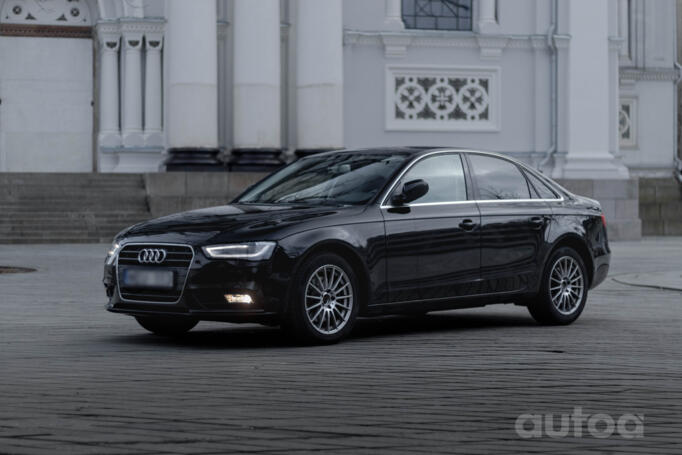 Audi A4 B8/8K Sedan 4-doors