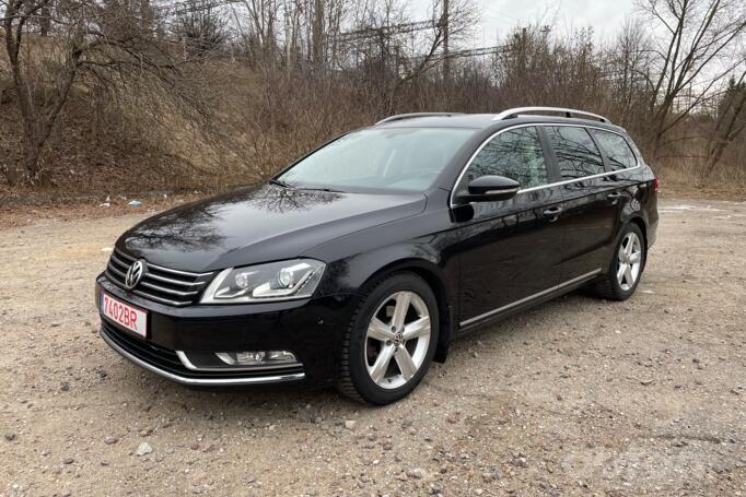 Volkswagen Passat Variant 1 generation wagon (5 doors)