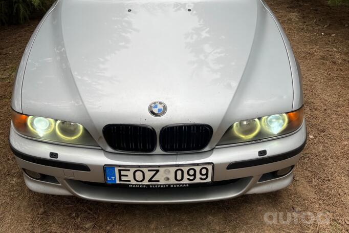 BMW 5 Series E39 Touring wagon