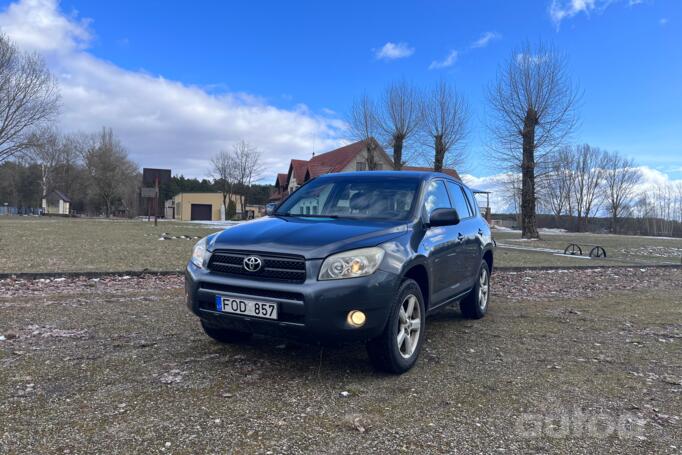 Toyota RAV4 3 generation Crossover