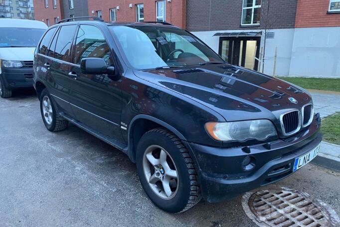 BMW X5 E53 Crossover