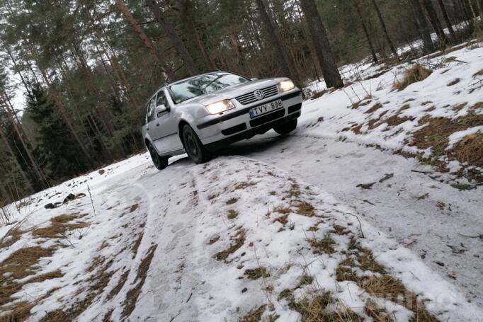 Volkswagen Bora 1 generation Variant wagon