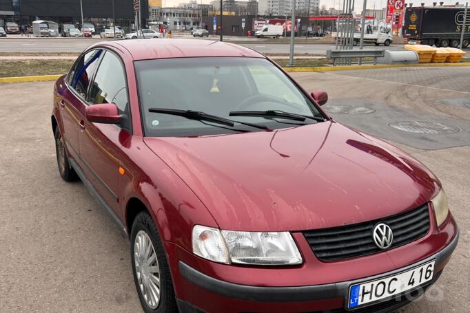 Volkswagen Passat B5 Sedan 4-doors