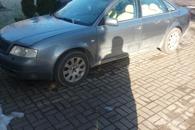 Audi A6 4B/C5 Sedan