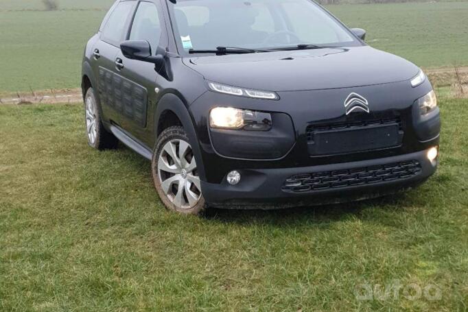 Citroen C4 Cactus 1 generation