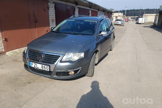 Volkswagen Passat B6 wagon 5-doors