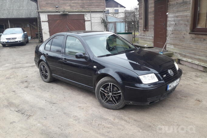 Volkswagen Bora 1 generation Sedan