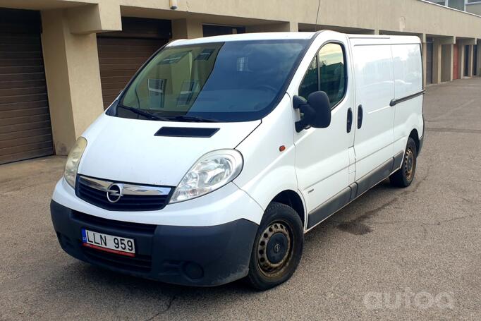 Opel Vivaro A [restyling] Combi minivan 4-doors